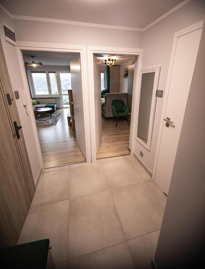 Okno Na Izery Appartement Leśna Buitenkant foto