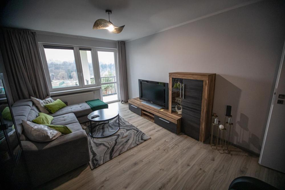 Okno Na Izery Appartement Leśna Buitenkant foto