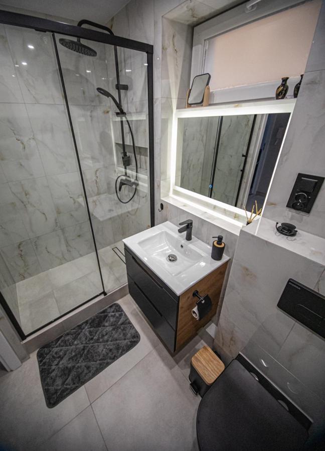 Okno Na Izery Appartement Leśna Buitenkant foto